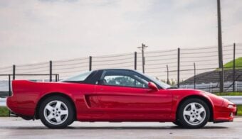 ayrton senna s honda nsx could fetch 1 m 1200x740 1