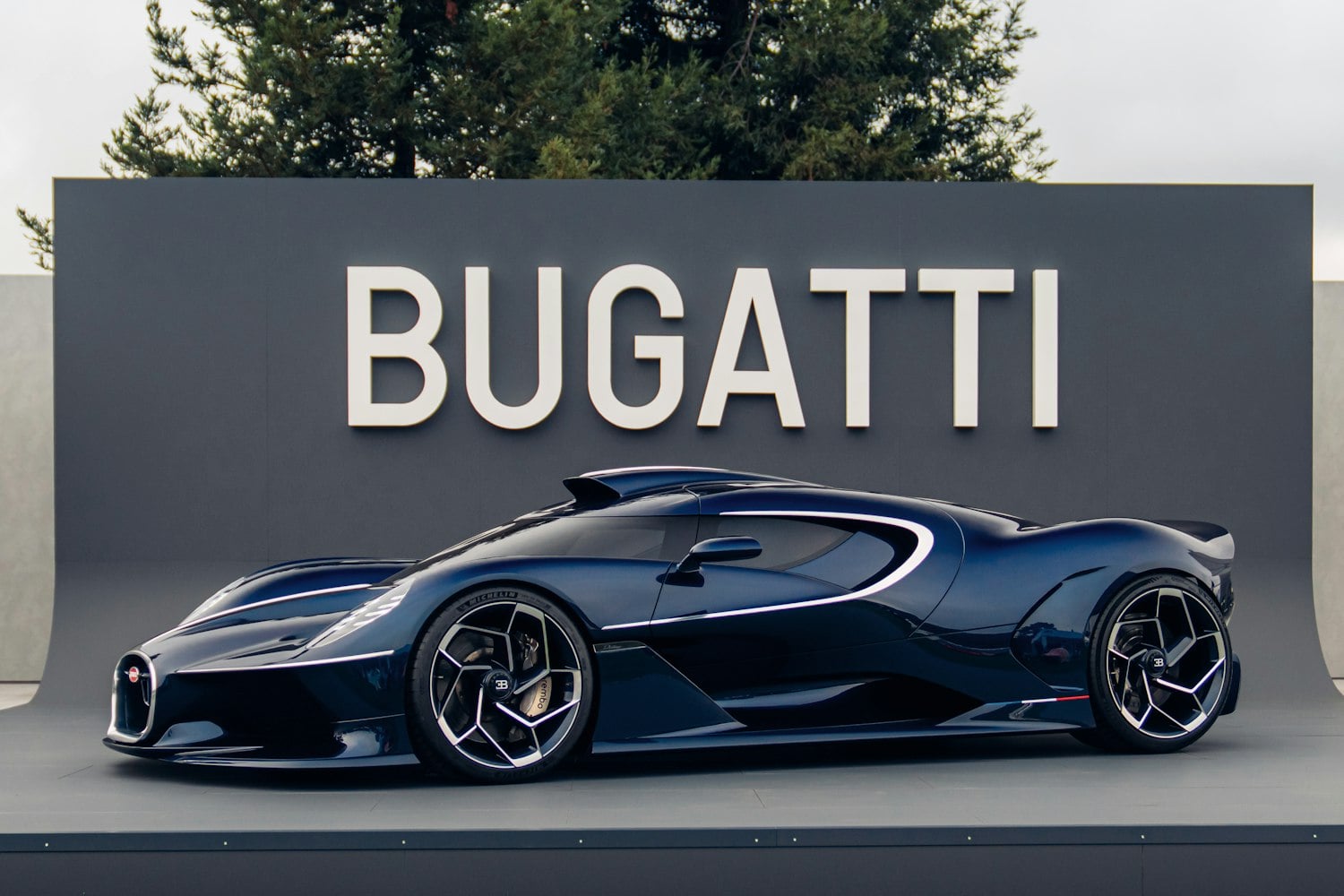 bugatti destrier debut en the quail 1