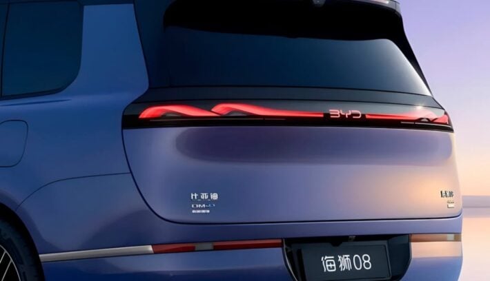BYD Sealion 08