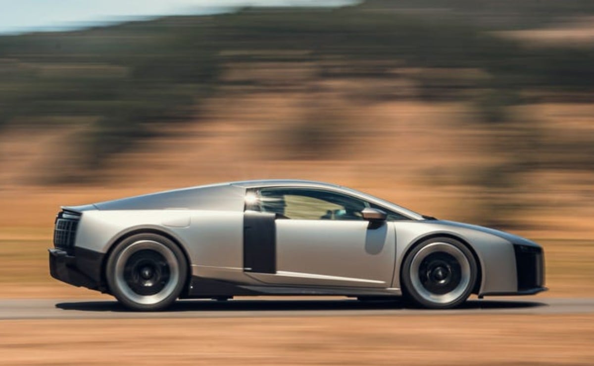 Prueba de prototipo: superdeportivo Audi Nuvolari de 987 HP 1 Prueba de prototipo: superdeportivo Audi Nuvolari de 987 HP