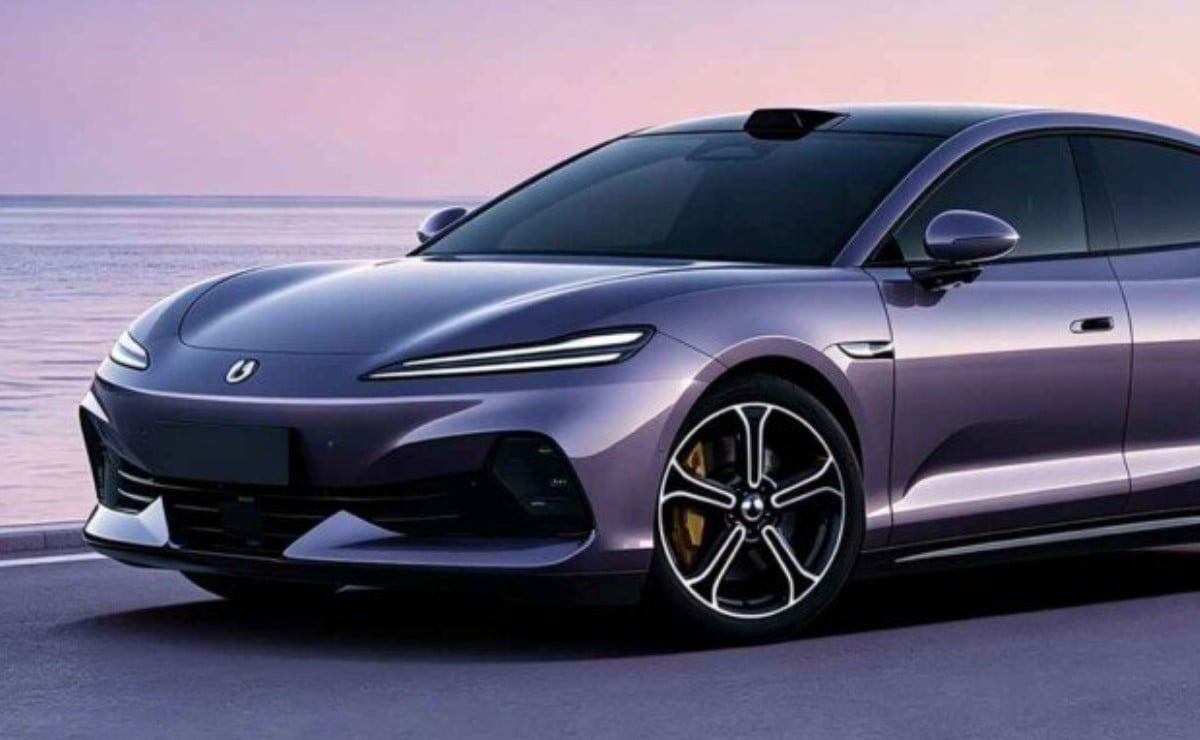 1.194 hp y 0 a 100 en 2,68 s: el Denza Z9S que cuesta lo mismo que un Tesla Model 3