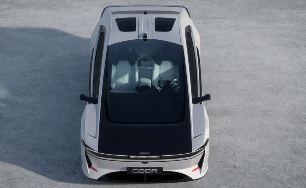 850 hp puertas gaviota y pantalla de 48 1 4