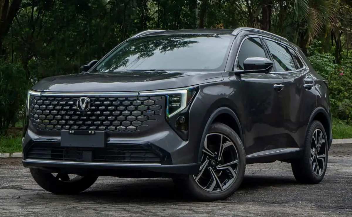 Changan CS55 SUV 1