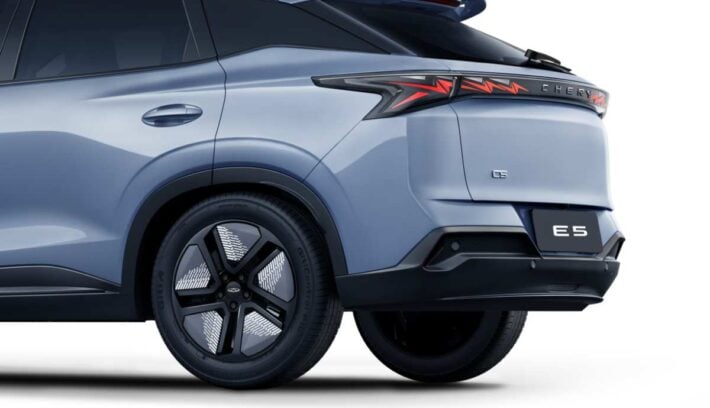 Chery E5 SUV (2)