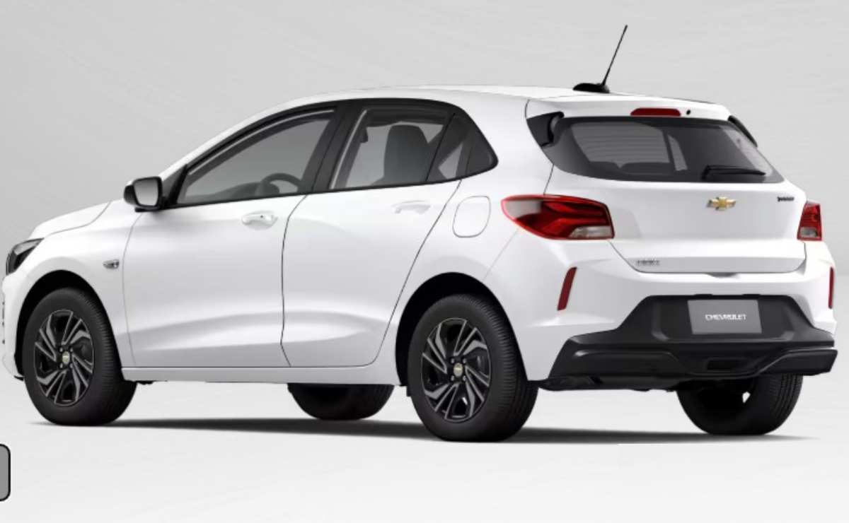Chevrolet Onix LT (1)