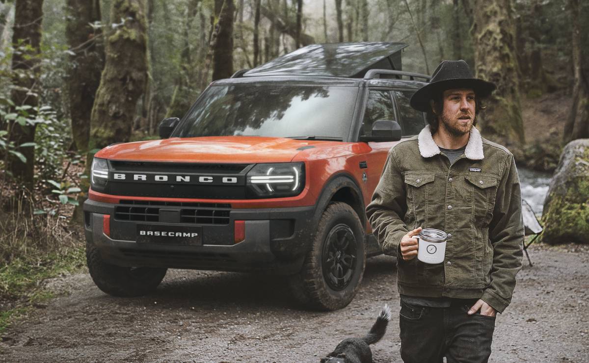 Ford Bronco Basecamp frente