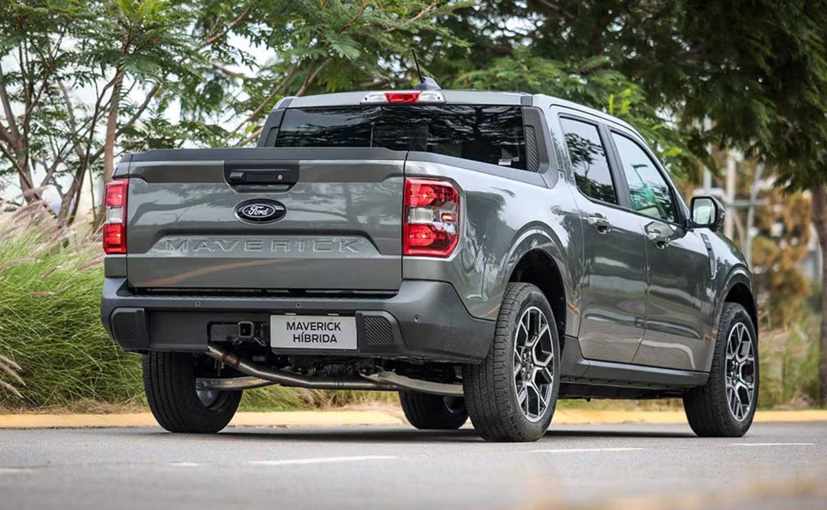 Ford Maverick Hibrida trasera