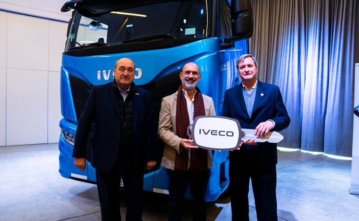 La nueva generación de camiones llega a la escuela de conductores de FADEEAC de la mano de IVECO 1 Iveco nueva generación de Camiones