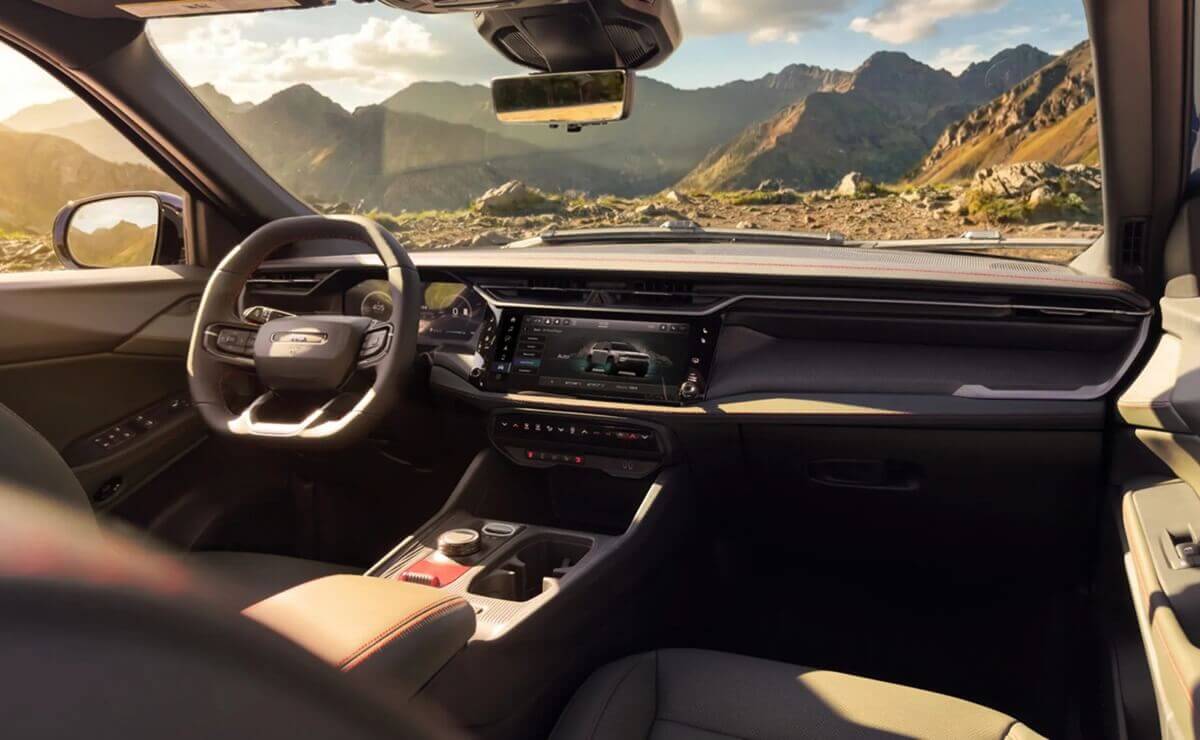 Jeep Cherokee Trailhawk interior