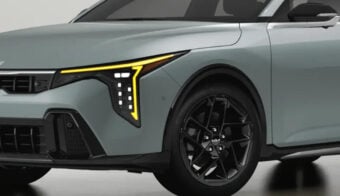 Versiones y precios del Kia K4 sedán