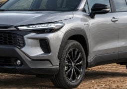 Toyota y su pick up basada en Corolla Cross
