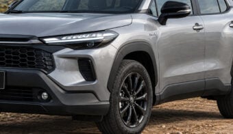 Toyota y su pick up basada en Corolla Cross