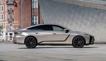 Lexus ES 2026 sedan (3)