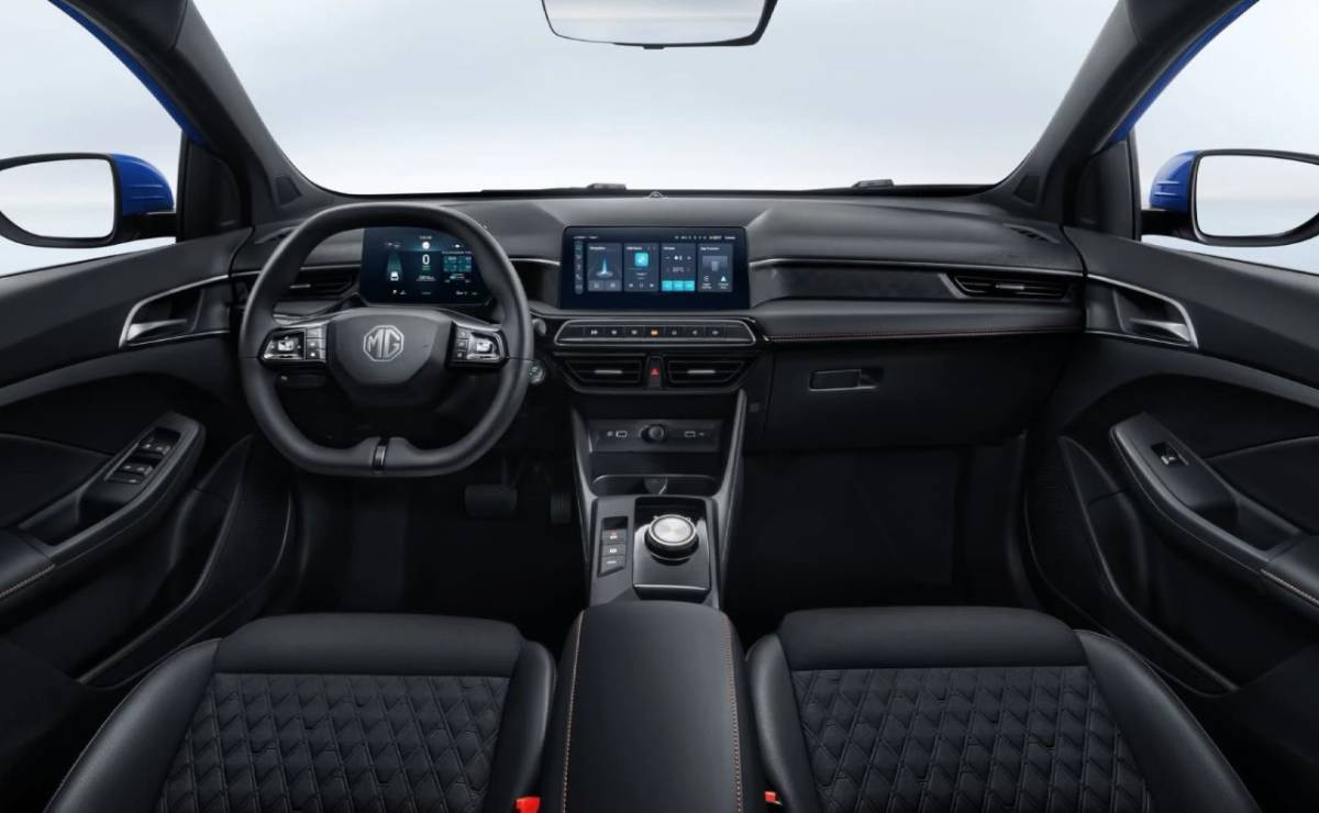 MG 3 Hybrid interior