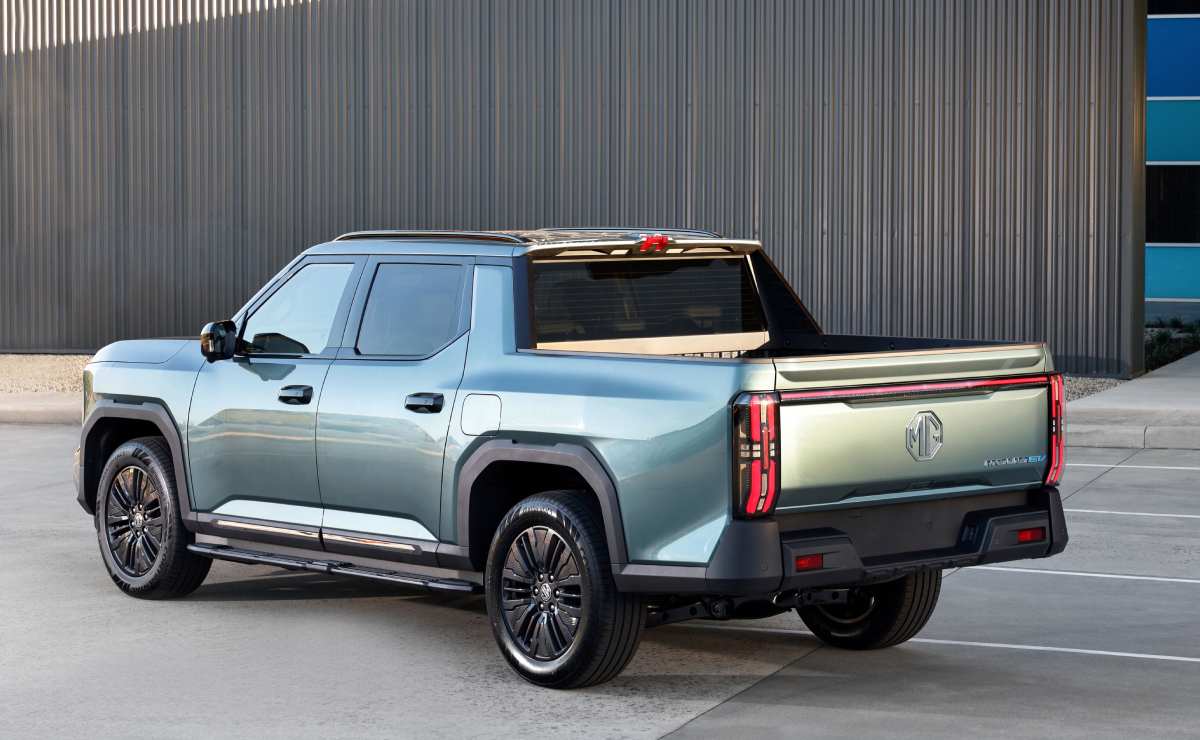 MG U9 pick up 1
