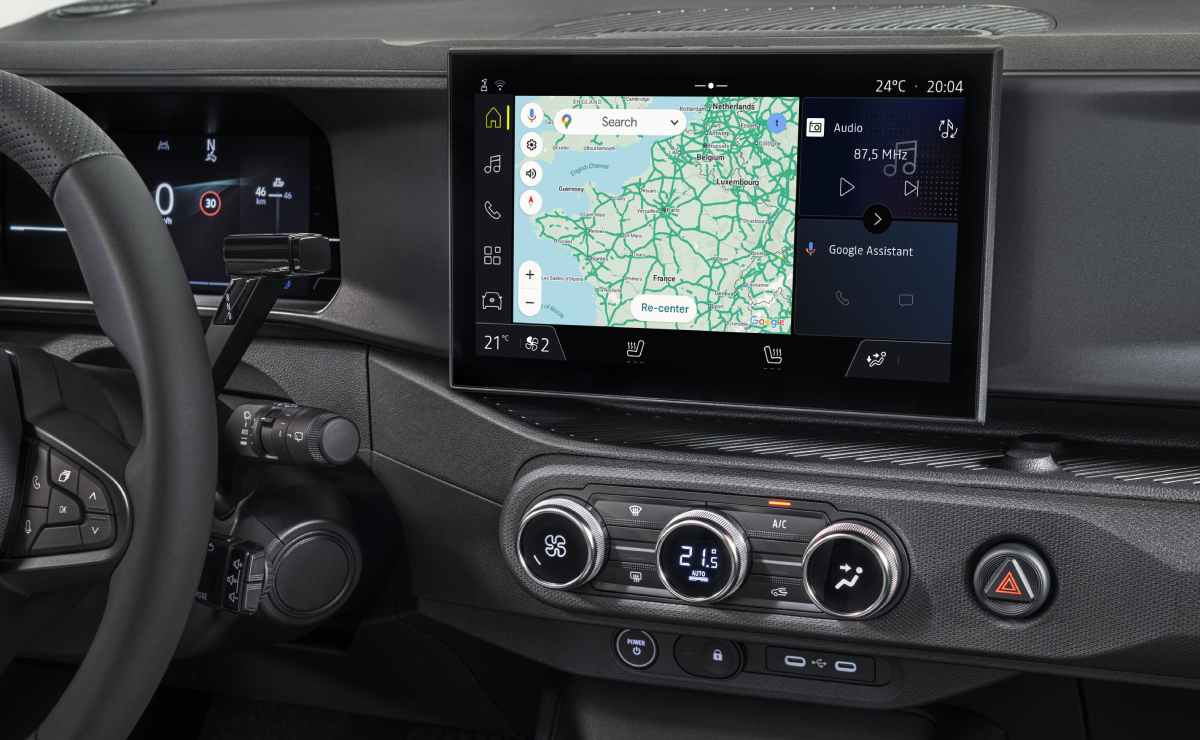 Nissan Pixo 5