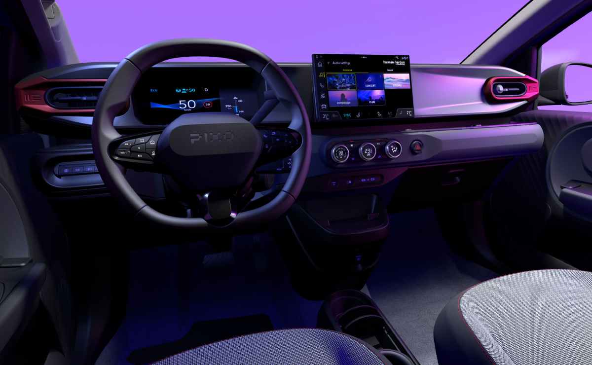 Nissan Pixo 6