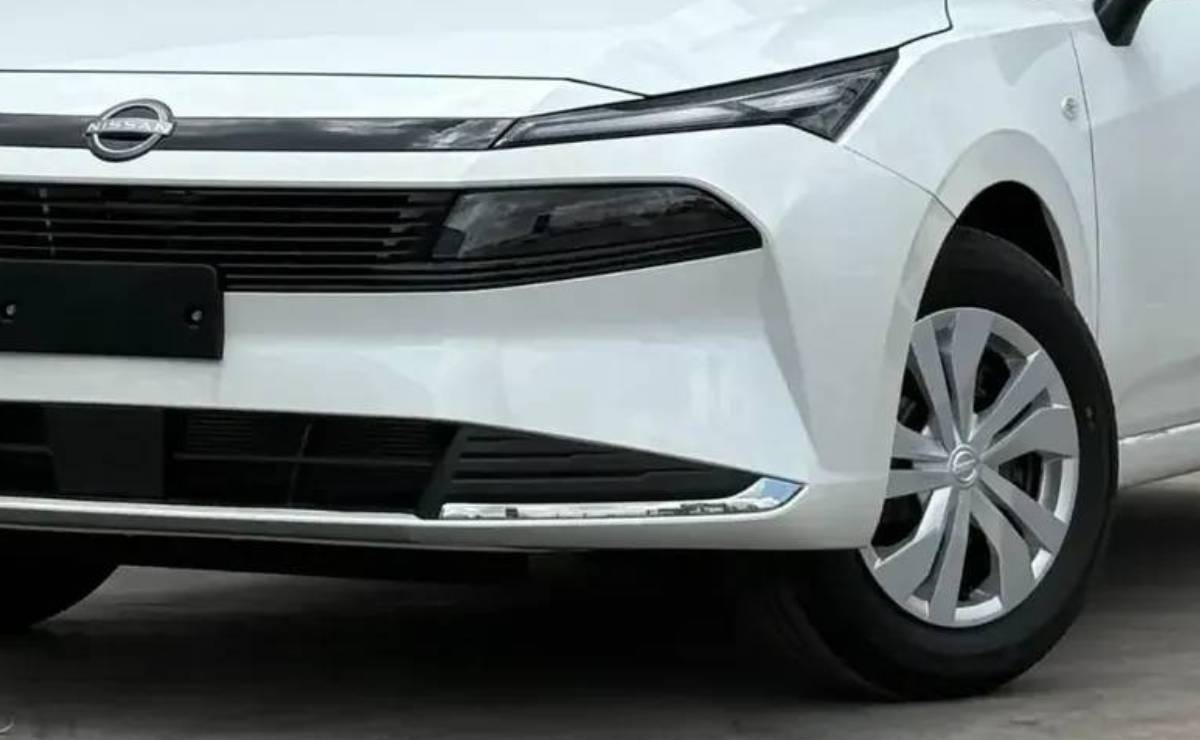 Nissan Versa Sense Base TM teaser