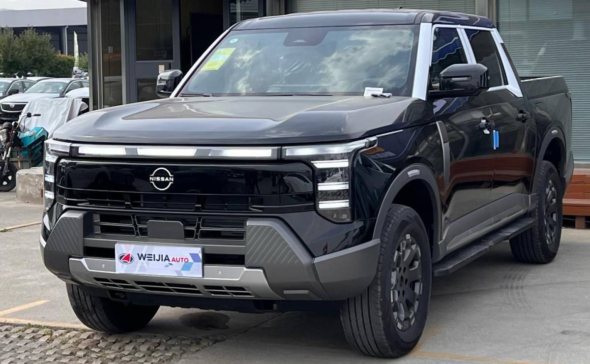 Nissan ya tiene lista la nueva Frontier para competir contra Toyota Hilux: 410 CV y mucho equipamiento 3 Nueva Nissan Frontier Pro frente
