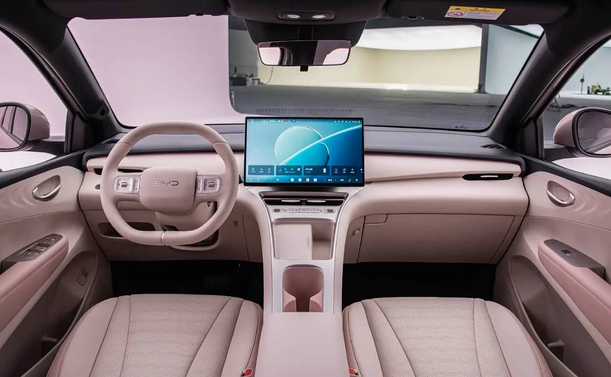Nuevo BYD Dolphin Mini interior 1