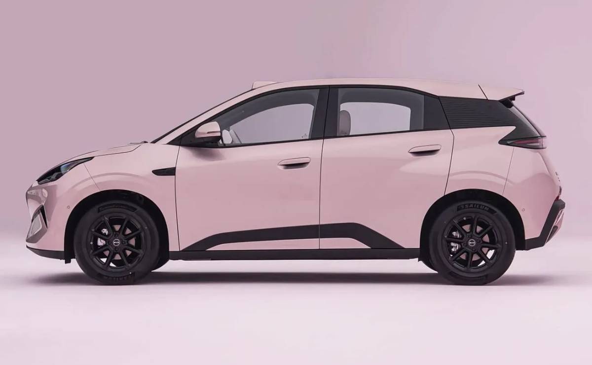 Nuevo BYD Dolphin Mini perfil