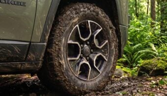 Jeep presentó un nuevo SUV: está arriba de Compass, tiene 3 motores, 213 CV y más 41 Jeep Cherokee Trailhawk 2027, la nueva versión del SUV