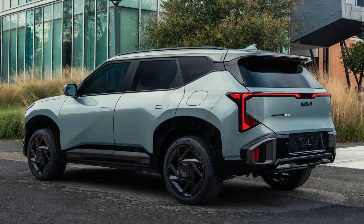 Nuevo Kia Seltos 2027 trasera