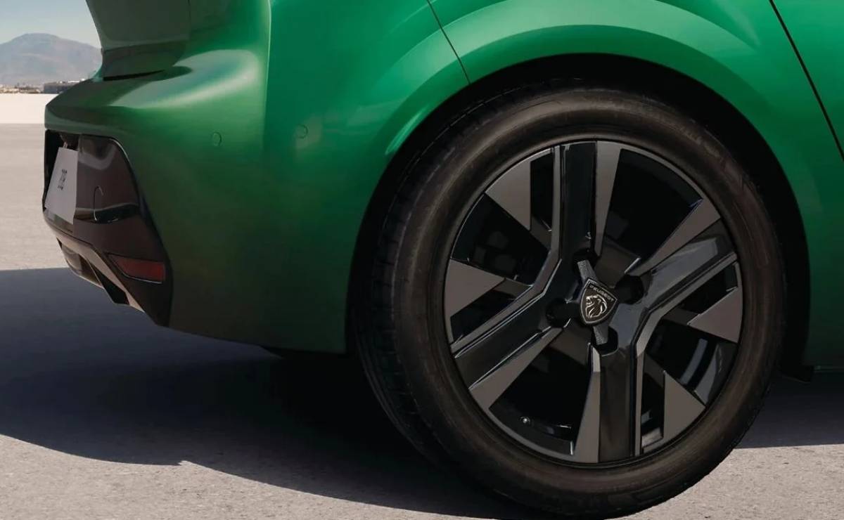 Peugeot 208 ENVY llanta