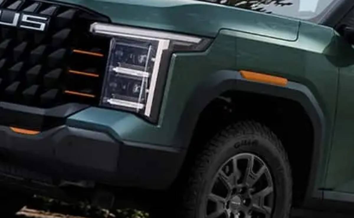 Pick up Maxus Interstellar X diesel teaser