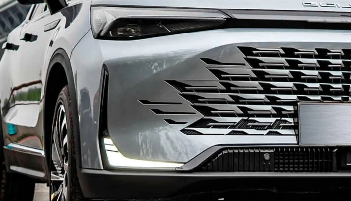 SUV BAIC X55 Plus teaser
