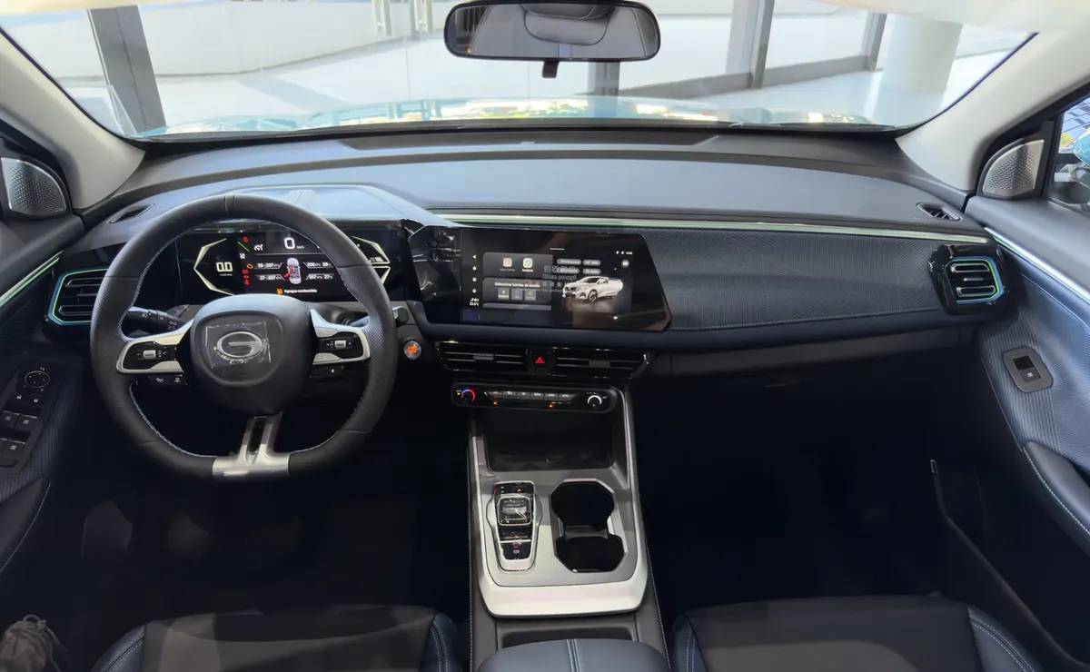 SUV GAC GS3 Emzoom interior 1