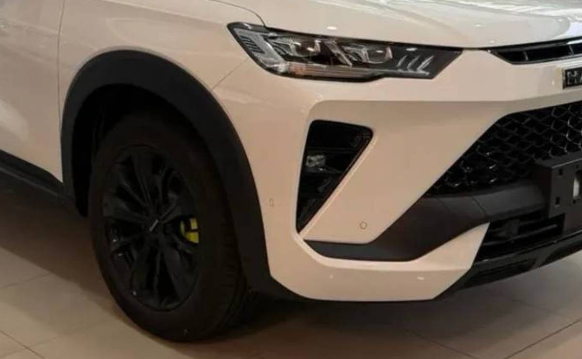 SUV Haval H6 GT teaser 1