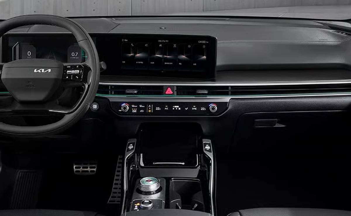 Se presentó un nuevo SUV de siete asientos con 199 CV y tracción integral: precio y versión 7 SUV KIA Sorento interior