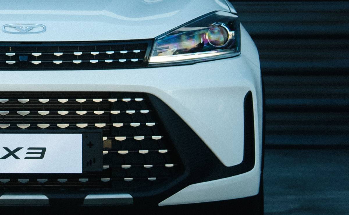 El SUV chino que cuesta 22.000 dólares: caja automática, pantalla de 10 pulgadas y buen equipamiento 1 SUV Kaiyi X3 teaser