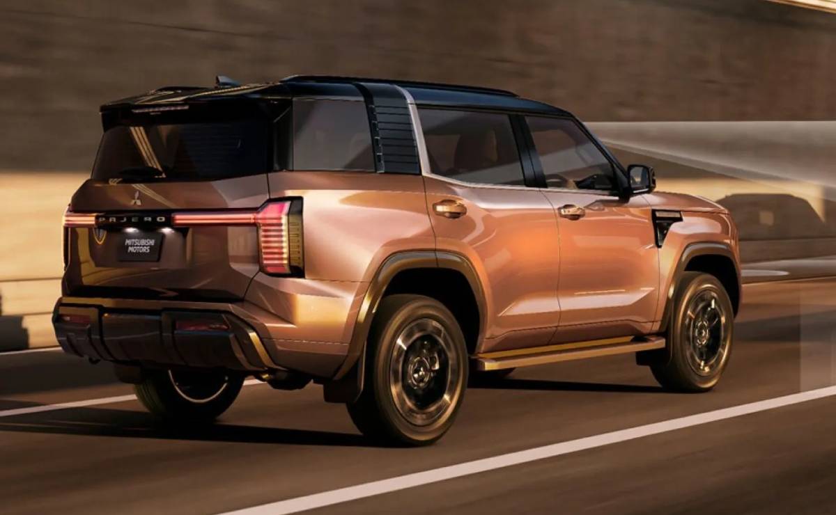 Se presentó un nuevo SUV que compite contra Toyota: tiene siete asientos, tracción 4x4 y mucha tecnología 7 SUV Mitsubishi Pajero accion 1