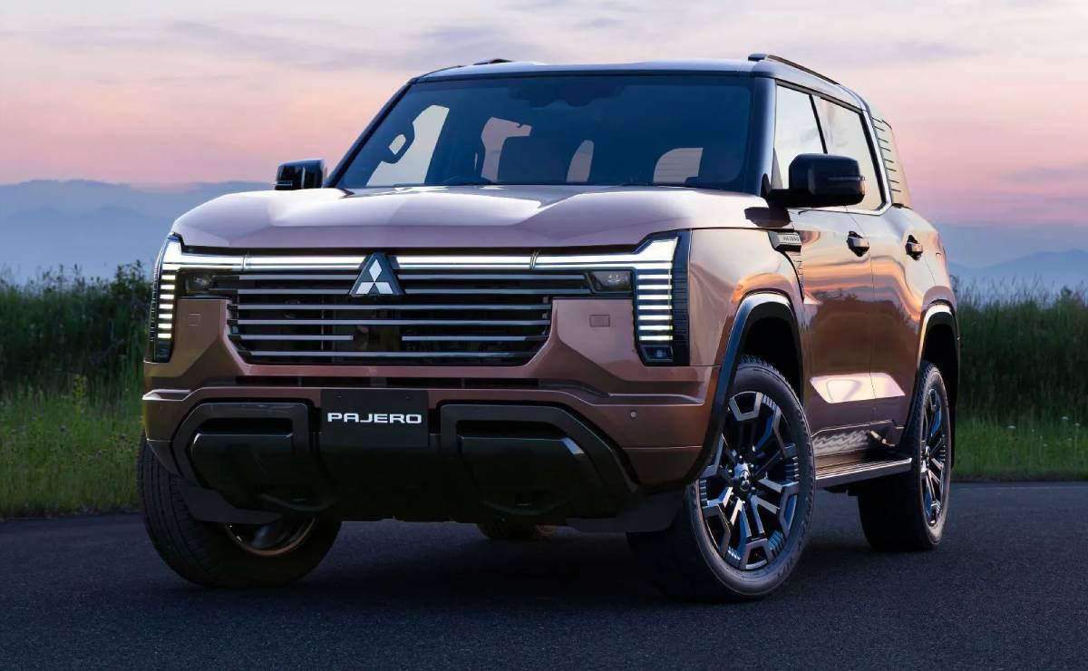 Se presentó un nuevo SUV que compite contra Toyota: tiene siete asientos, tracción 4x4 y mucha tecnología 3 SUV Mitsubishi Pajero frente