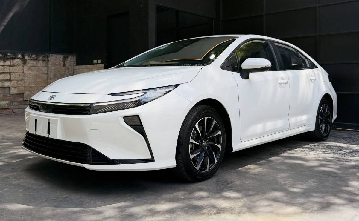 Toyota Corolla 2026 frente 4