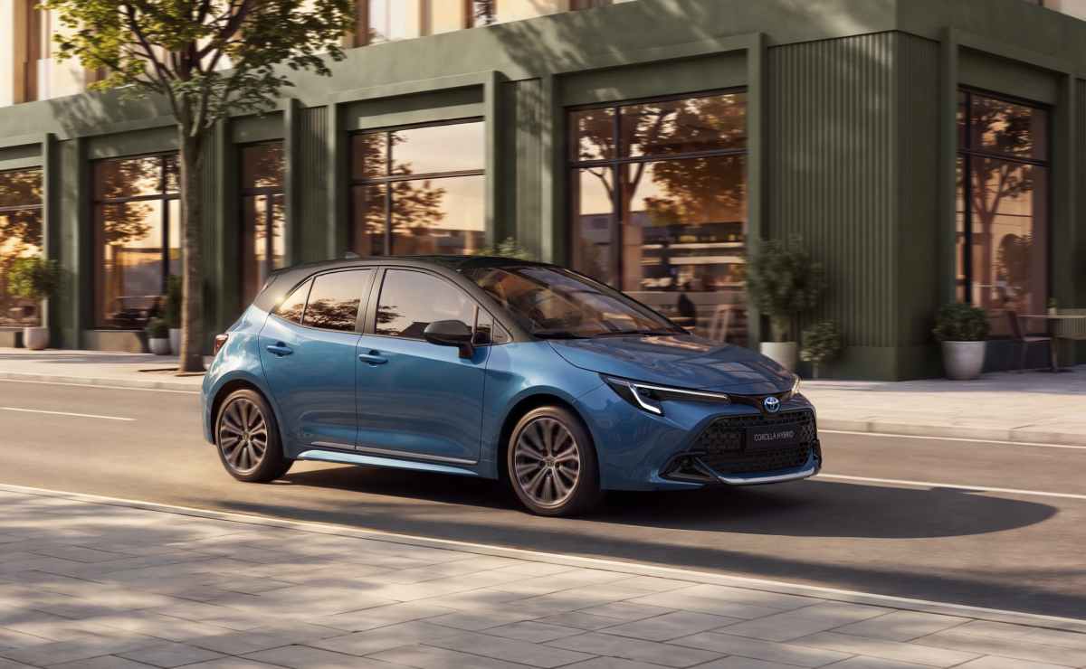 Toyota Corolla cumple 60 años y estrena una versión especial con más equipamiento 3 Toyota Corolla 60 Aniversario 2