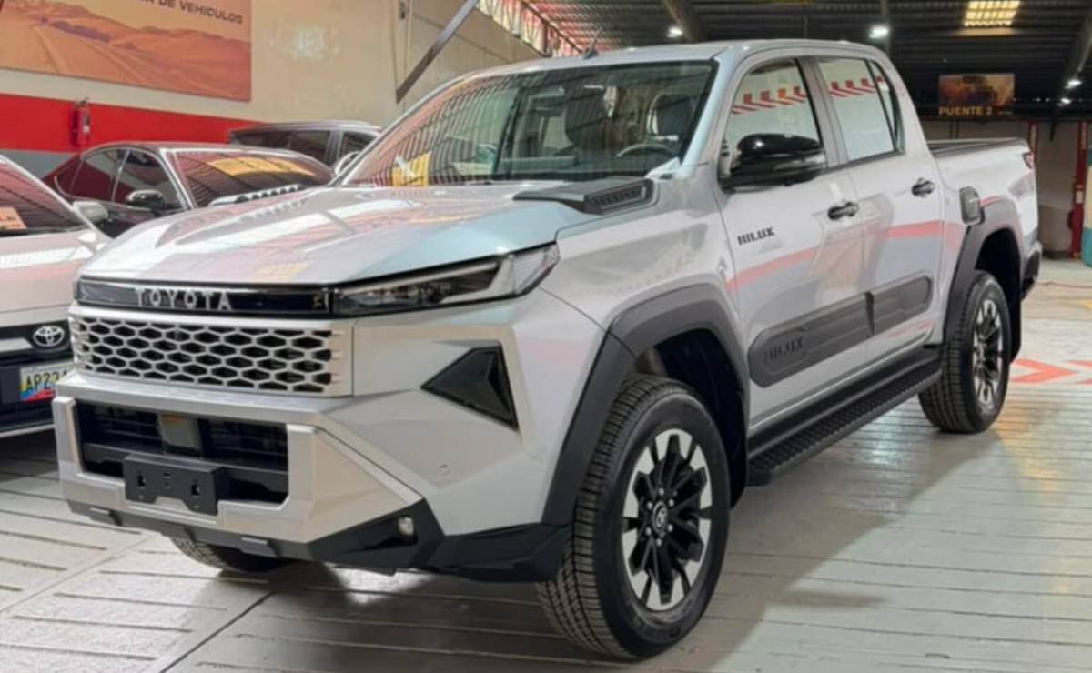 Toyota Hilux 2027 frente 1