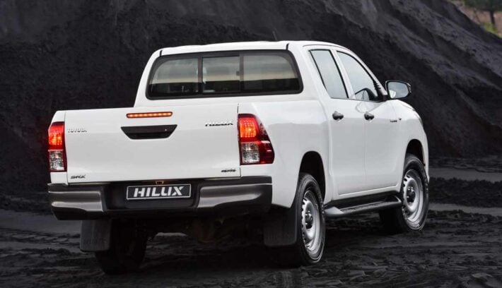 Toyota Hilux Base