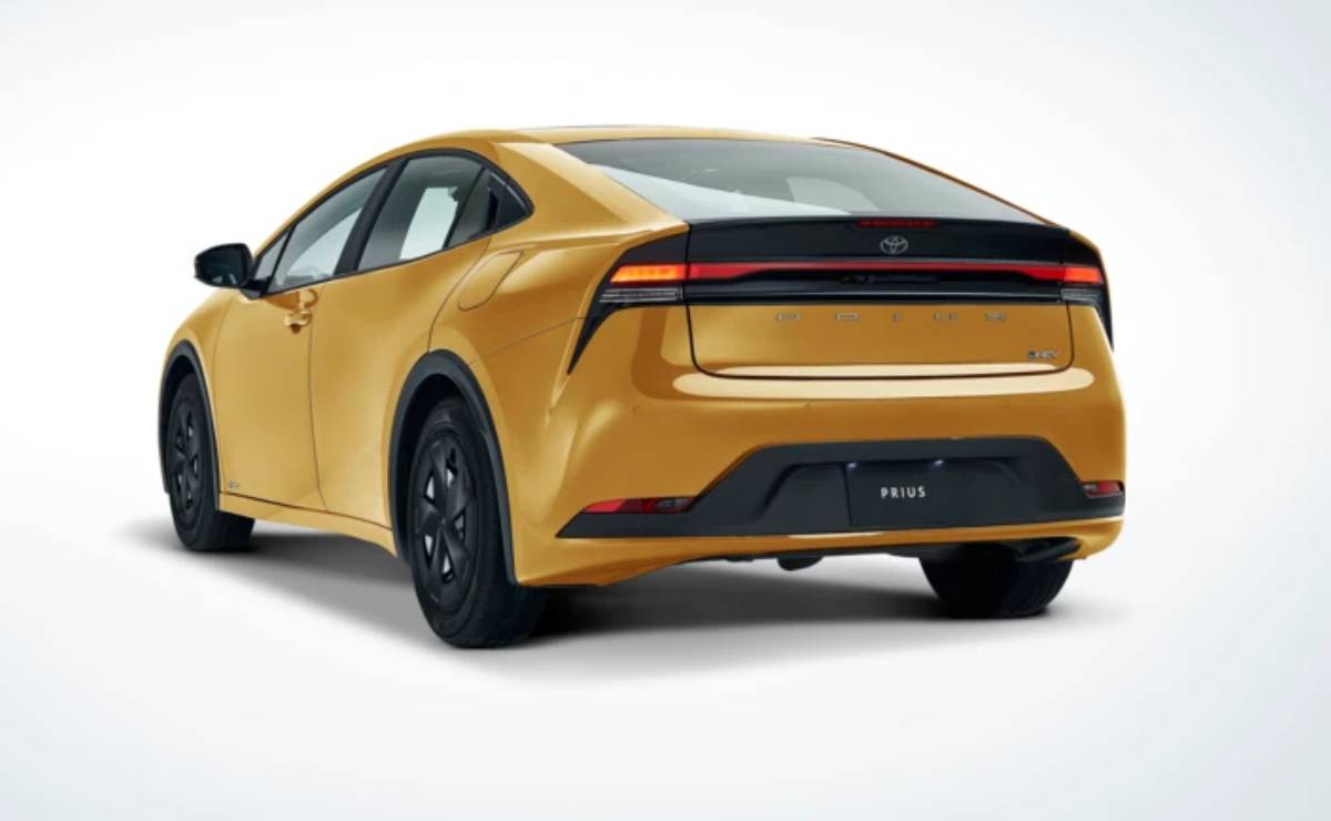 Toyota Prius 2027 trasera 1