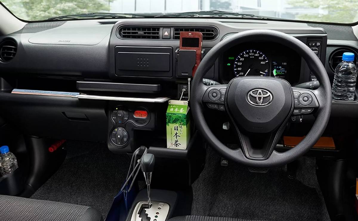 Toyota Probox 2026 1