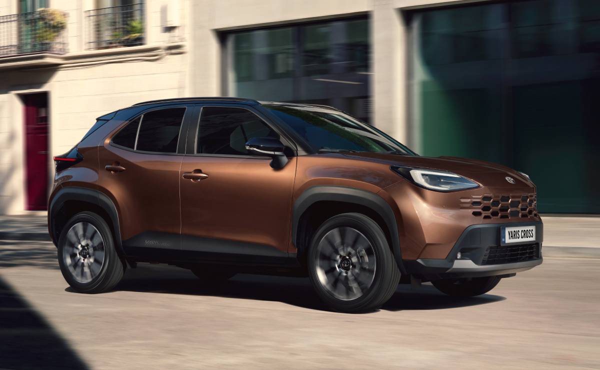 Toyota Yaris Cross 2026 accion 1
