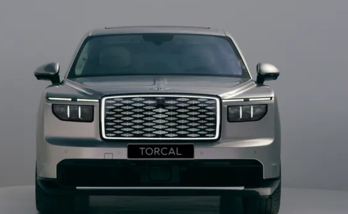 Bentley Torcal: el primer eléctrico de la marca tiene 76 cristales reales en la trompa y u