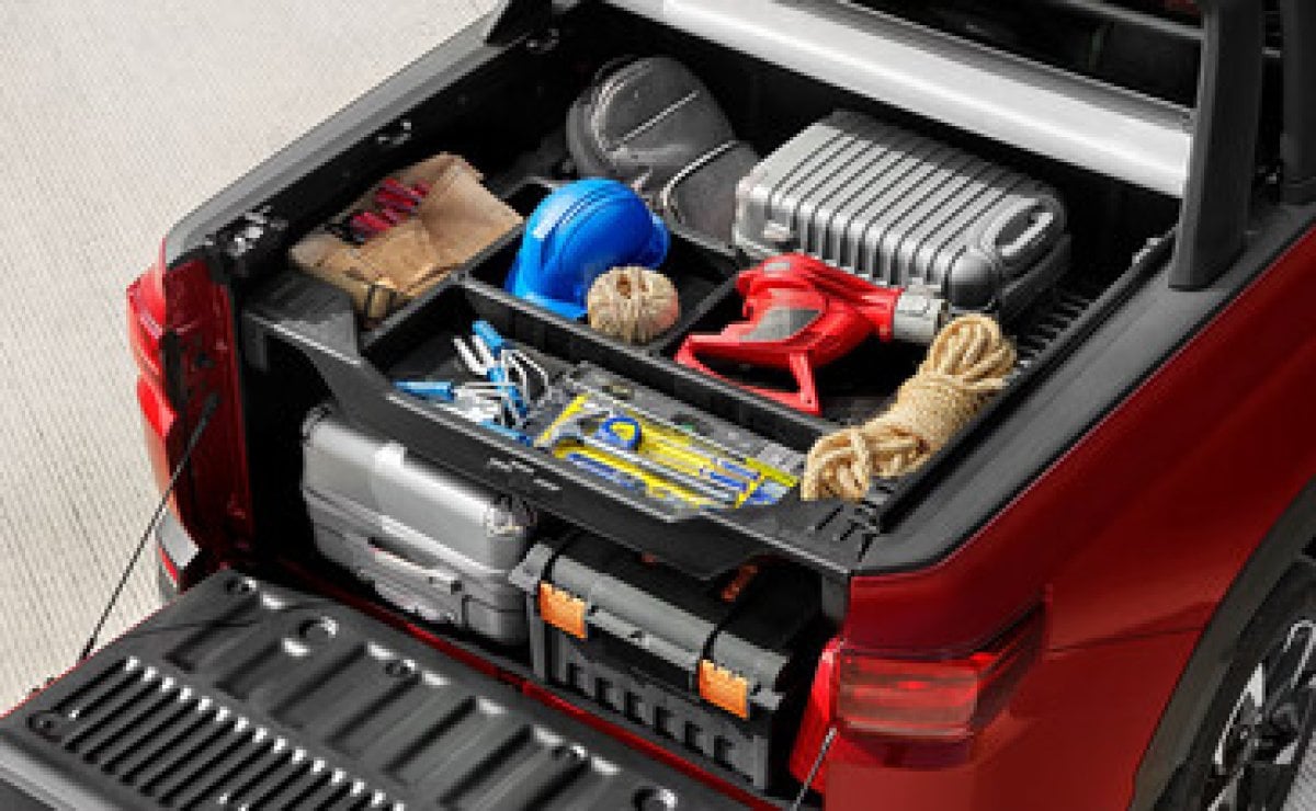 La pick up compacta con motor turbo que carga 600 kg y está basada en un SUV 3 chevrolet-montana-pick up