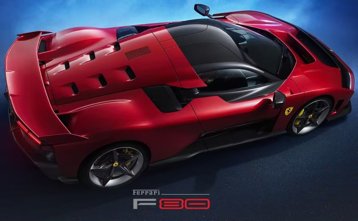 El Ferrari más potente de la historia no tiene V12: el F80 híbrido con 1.200 CV fue elegido el Supercar del Año 1 El Ferrari más potente de la historia no tiene V12: el F80 híbrido con 1.200 CV fue elegid