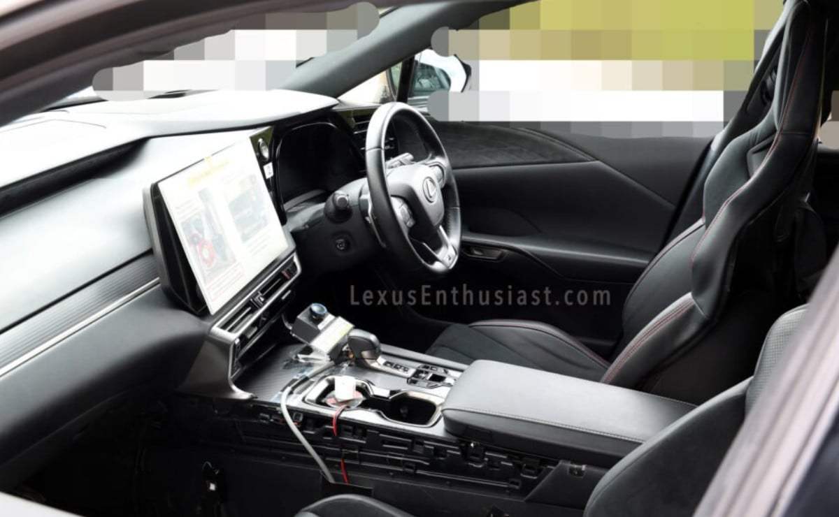 El nuevo Lexus RX más radical se mostró en fotos espía con detalles renovados de exterior e interior 3 el nuevo lexus rx m s radical se mostr e 1