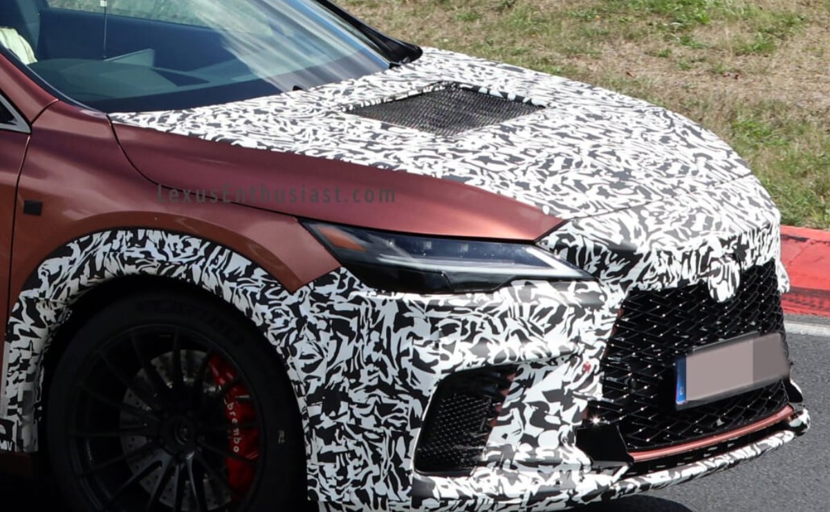 El nuevo Lexus RX más radical se mostró en fotos espía con detalles renovados de exterior e interior 2 el nuevo lexus rx m s radical se mostr e