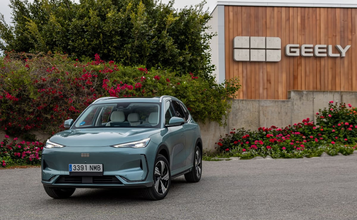 Geely negocia comprar Alpine: dos ofertas por la F1 y el futuro de Colapinto en juego 4 geely negocia comprar alpine dos ofertas 1