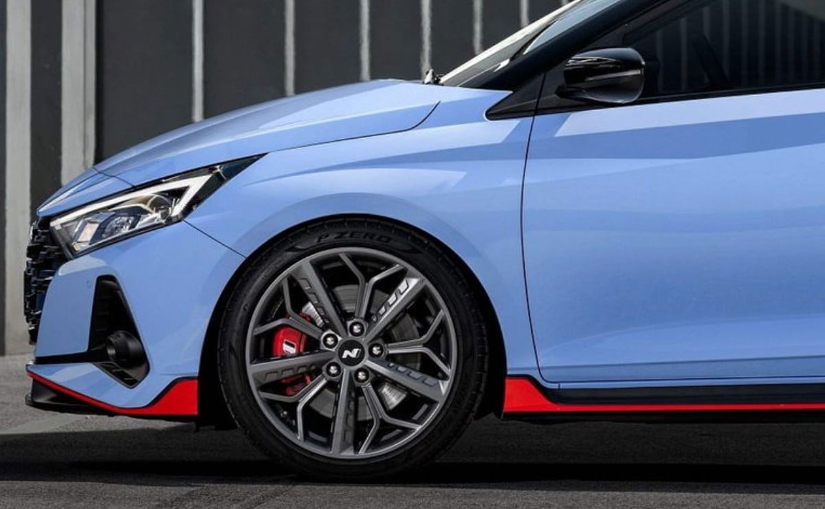 Hyundai i20 N híbrido: 300 CV y 5,5 L/100 km, el primer GTI híbrido de la historia